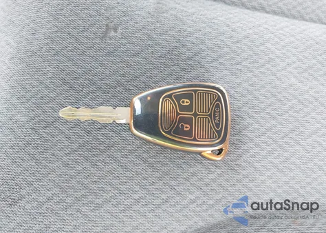 2004 Chrysler Town & Country z USA, uszkodzony, nr VIN 1C4GP45R54B564228